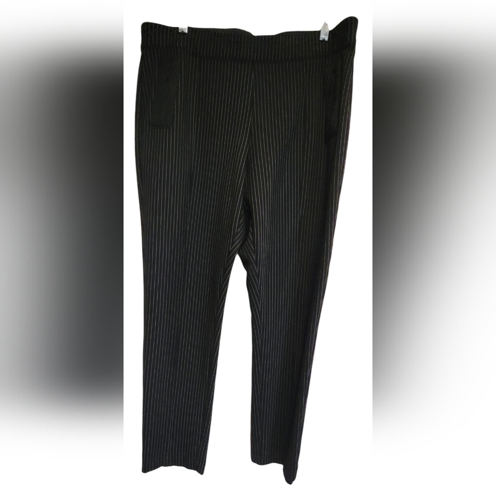 Anne Klein pinstriped pants size 16.